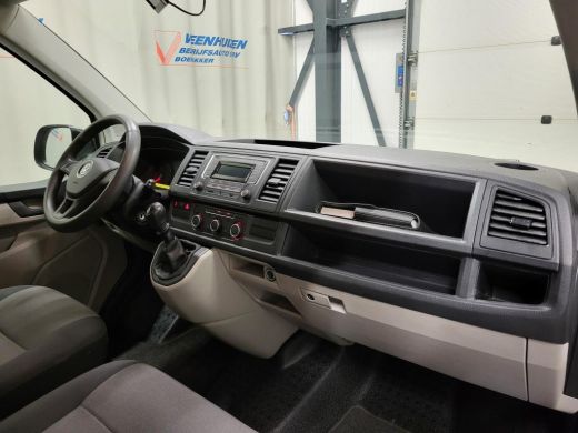 Volkswagen Transporter 2.0TDI L2/H1 Dubbele Cabine Trekhaak Euro 6! ActivLease financial lease