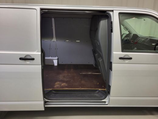 Volkswagen Transporter 2.0TDI L2/H1 Euro 6! ActivLease financial lease