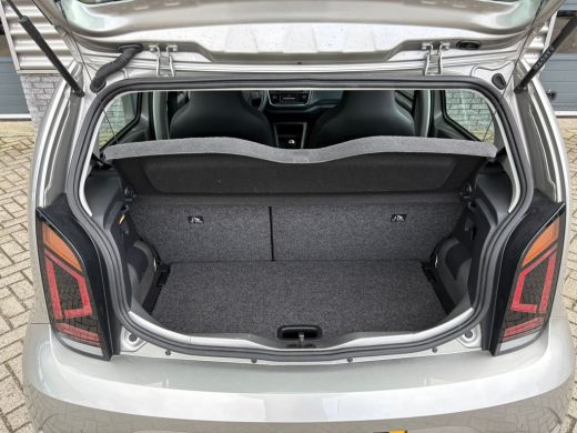 Volkswagen up! 1.0 65 pk | Achteruitrijcamera | Airco (automatisch) | Cruise control ActivLease financial lease