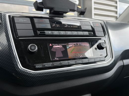 Volkswagen up! 1.0 65 pk | Achteruitrijcamera | Airco (automatisch) | Cruise control ActivLease financial lease