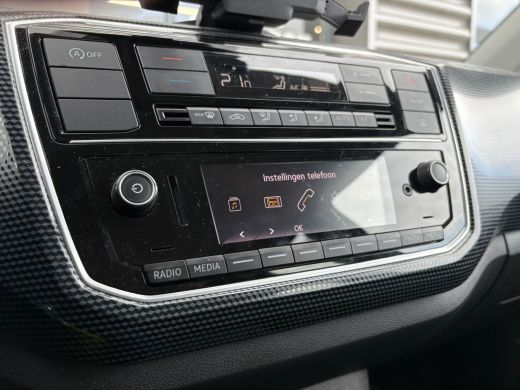 Volkswagen up! 1.0 65 pk | Achteruitrijcamera | Airco (automatisch) | Cruise control ActivLease financial lease