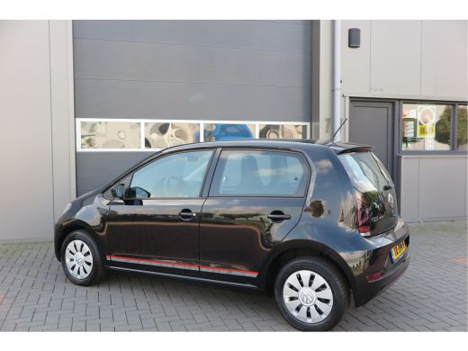 Volkswagen up! 1.0 BMT 60pk move up! , DAB+ radio, Maps&More , Airco , etc Cruisecontrol tegen €550,- meerprijs . ActivLease financial lease
