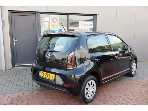 Volkswagen up! 1.0 BMT 60pk move up! , DAB+ radio, Maps&More , Airco , etc Cruisecontrol tegen €550,- meerprijs . ActivLease financial lease