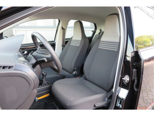 Volkswagen up! 1.0 BMT 60pk move up! , DAB+ radio, Maps&More , Airco , etc Cruisecontrol tegen €550,- meerprijs . ActivLease financial lease