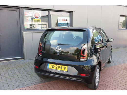 Volkswagen up! 1.0 BMT 60pk move up! , DAB+ radio, Maps&More , Airco , etc Cruisecontrol tegen €550,- meerprijs . ActivLease financial lease