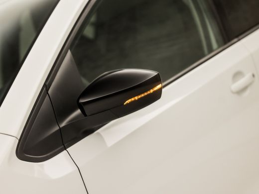 Volkswagen up! 1.0 BMT take up! (5 DEURS, BLUETOOTH, STOELVERWARMING, SPORTSTOELEN, LM VELGEN, GETINT GLAS, ELEK... ActivLease financial lease