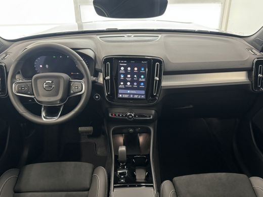 Volvo  XC40 B4 Plus Black Edition | Apple Carplay/Android Auto|telefoonintegratie premium | Cruise control ad... ActivLease financial lease