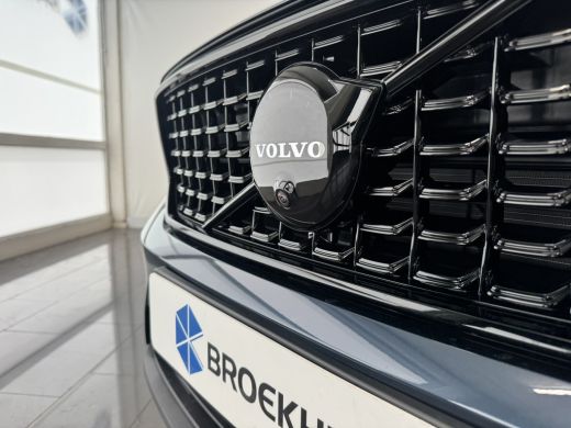 Volvo  XC40 B4 Plus Black Edition | Apple Carplay/Android Auto|telefoonintegratie premium | Cruise control ad... ActivLease financial lease