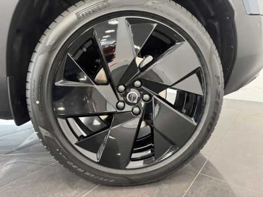 Volvo  XC40 B4 Plus Black Edition | Apple Carplay/Android Auto|telefoonintegratie premium | Cruise control ad... ActivLease financial lease