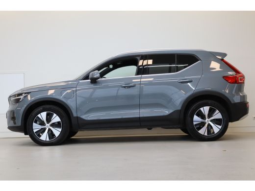 Volvo  XC40 T4 211PK Plus Bright | 360 | HK Audio | Memory | Stoel&Stuur Verw. | Getint Glas | Adap Cruise ActivLease financial lease