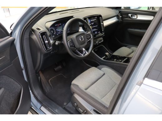 Volvo  XC40 T4 211PK Plus Bright | 360 | HK Audio | Memory | Stoel&Stuur Verw. | Getint Glas | Adap Cruise ActivLease financial lease