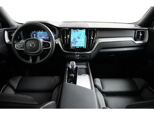 Volvo  XC60 T6 Plug-in hybrid AWD Plus Black Edition | Panoramadak | Trekhaak | Sportstoelen | Camera | Parke... ActivLease financial lease