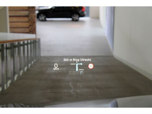 Volvo  XC90 T8 455PK AWD Ultra Dark | Massage + Ventilatie | Luchtvering | B&W Audio | Gelam Glas |  360º view ActivLease financial lease