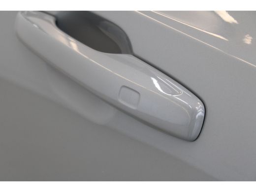 Volvo  XC90 T8 455PK AWD Ultra Dark | Massage + Ventilatie | Luchtvering | B&W Audio | Gelam Glas |  360º view ActivLease financial lease