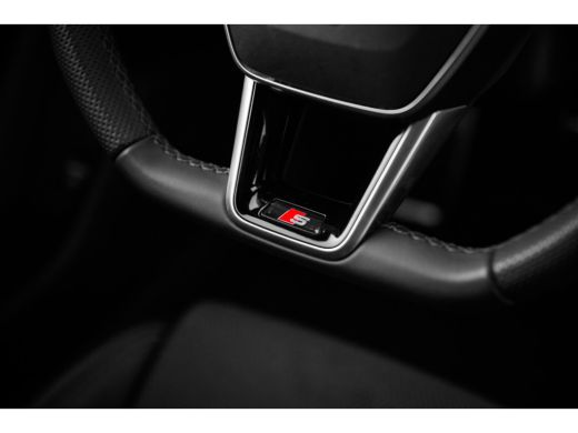 Audi A6 Avant 40 TFSI 204pk S edition Competition | Panoramadak | Achteruitrijcamera | Stoelverwarming ActivLease financial lease