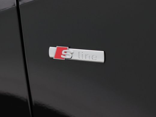 Audi Q2 35 TFSi 150 Pk Automaat S-Line | Sonos Audio | Volledig Leder met Rode Stiksels | Digitaal Dashbo... ActivLease financial lease
