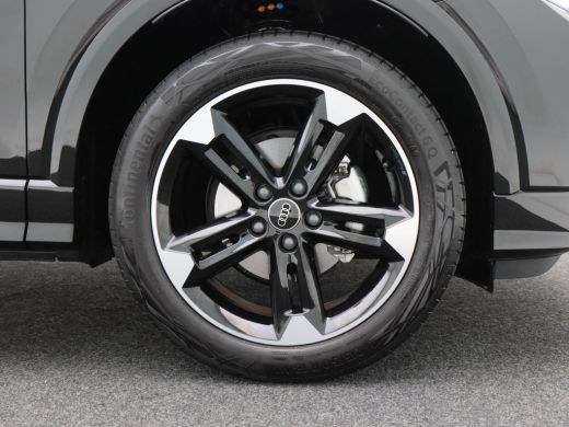 Audi Q2 35 TFSi 150 Pk Automaat S-Line | Sonos Audio | Volledig Leder met Rode Stiksels | Digitaal Dashbo... ActivLease financial lease