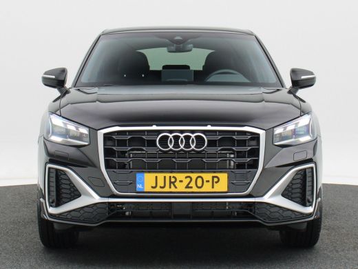 Audi Q2 35 TFSi 150 Pk Automaat S-Line | Sonos Audio | Volledig Leder met Rode Stiksels | Digitaal Dashbo... ActivLease financial lease