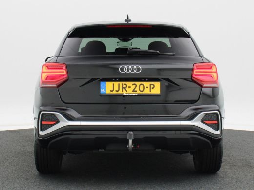 Audi Q2 35 TFSi 150 Pk Automaat S-Line | Sonos Audio | Volledig Leder met Rode Stiksels | Digitaal Dashbo... ActivLease financial lease