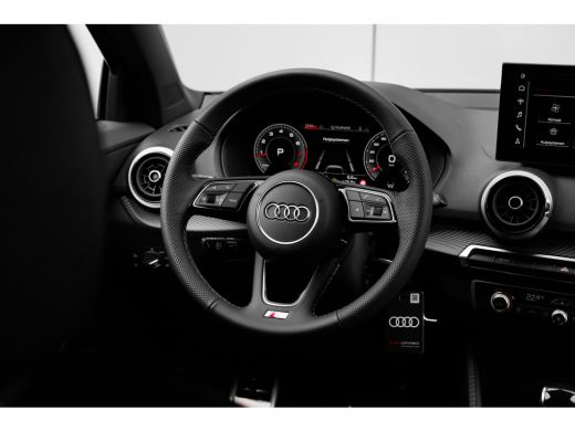 Audi Q2 S edition | Adaptive cruise control | Audi smartphone interface | Audi soundsystem ActivLease financial lease