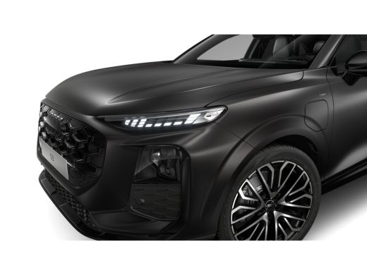 Audi Q3 S edition | Adaptive cruise control | Audi sound system | Cruise control ActivLease financial lease