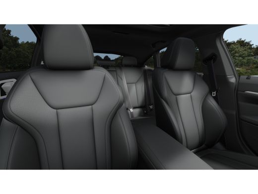 BMW i4 eDrive35 Gran Coupé M Sport / Schuif-kanteldak / Verwarmd stuurwiel / Adaptieve LED / Parking Ass... ActivLease financial lease