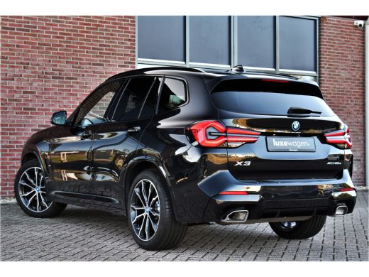 BMW X3 xDrive30e M-Sport Pano M-zetels ACC HUD H/K 20inch ActivLease financial lease