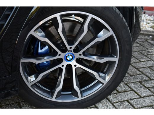 BMW X3 xDrive30e M-Sport Pano M-zetels ACC HUD H/K 20inch ActivLease financial lease