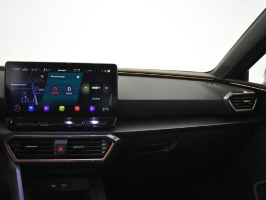 CUPRA Leon Sportstourer 1.4 e-Hybrid VZ Performance 245pk | Trekhaak | Dodehoekdetectie l Super Sport Stuur l Adaptief cr... ActivLease financial lease