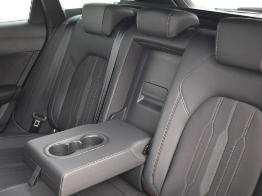 CUPRA Leon Sportstourer 1.4 e-Hybrid VZ Performance 245pk | Trekhaak | Dodehoekdetectie l Super Sport Stuur l Adaptief cr... ActivLease financial lease