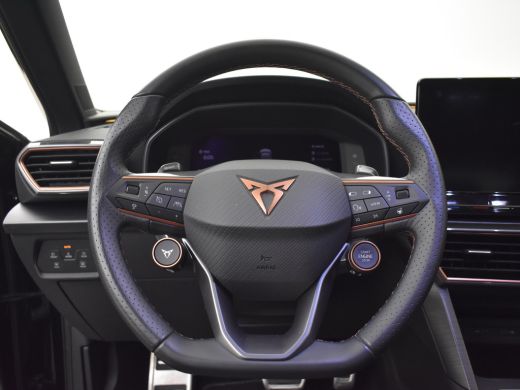 CUPRA Leon Sportstourer 1.4 e-Hybrid VZ Performance 245pk | Trekhaak | Dodehoekdetectie l Super Sport Stuur l Adaptief cr... ActivLease financial lease