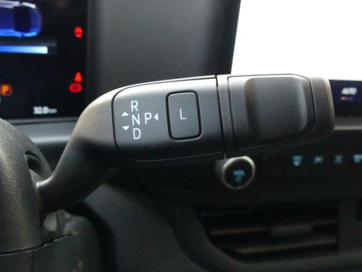 Ford E-Transit Custom E-Transit 320 L1H1 Trend 65 kWh | Camera | Stoelverwarming | Standkachel | Apple Carplay / Androi... ActivLease financial lease