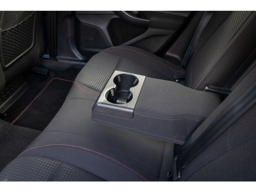 Ford Focus 1.0 EcoBoost Hybrid ST Line X | Driver-assistance-pack | Pano-dak | Winter-pack | | Achteruitrijc... ActivLease financial lease