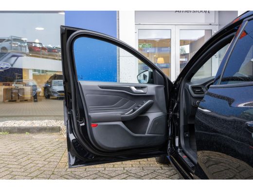 Ford Focus 1.0 EcoBoost Hybrid ST Line X | Driver-assistance-pack | Pano-dak | Winter-pack | | Achteruitrijc... ActivLease financial lease