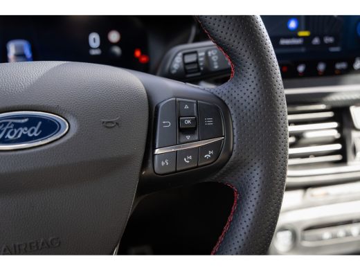 Ford Focus 1.0 EcoBoost Hybrid ST Line X | Driver-assistance-pack | Pano-dak | Winter-pack | | Achteruitrijc... ActivLease financial lease