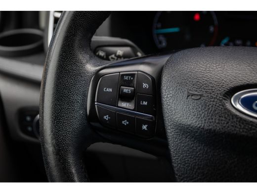 Ford Transit Custom 280 2.0 TDCI L1H1 Limited | Achteruitrijcamera | Imperiaal | Trekhaak ActivLease financial lease