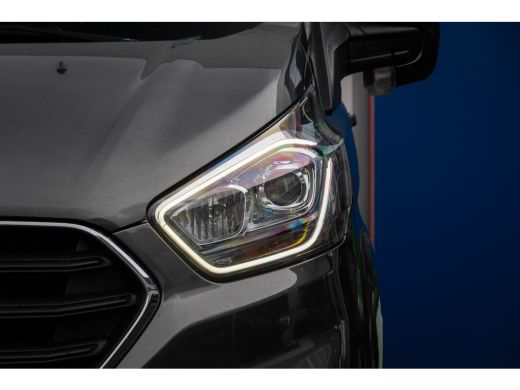 Ford Transit Custom 280 2.0 TDCI L1H1 Limited | Achteruitrijcamera | Imperiaal | Trekhaak ActivLease financial lease