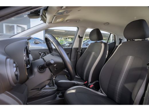 Hyundai i10 1.0 | Android auto  | Apple Carplay | Stoel/stuur verwarming ActivLease financial lease