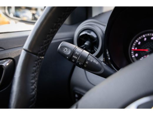 Hyundai i10 1.0 | Android auto  | Apple Carplay | Stoel/stuur verwarming ActivLease financial lease