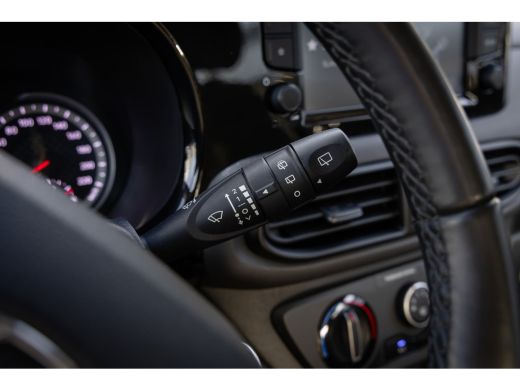 Hyundai i10 1.0 | Android auto  | Apple Carplay | Stoel/stuur verwarming ActivLease financial lease