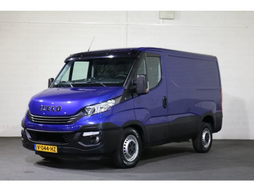 Iveco Daily 35S15 3.0 150pk L1 H1 Airco 3.5T Trekhaak ActivLease financial lease