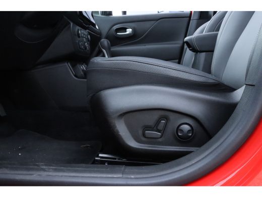 Jeep Renegade 1.5T e-Hybrid Summit | Adaptieve Cruise | Panoramadak | Camera | Keyless | Navi | Carplay | Leder... ActivLease financial lease