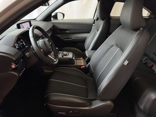 Mazda MX-30 E-SKYACTIV R-EV PHEV BOSE 170PK ELEK.STOEL H.U.D CAMERA LED PLUG IN HYBRID  phev ActivLease financial lease