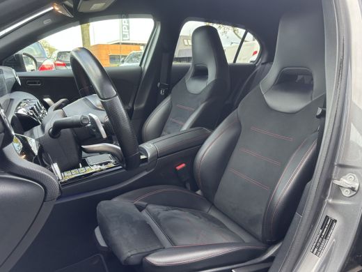 Mercedes-Benz A-Klasse 180 Business Solution AMG | Sfeerverlichting | Automaat | Stoelverwarming | Dodehoek Detector ActivLease financial lease