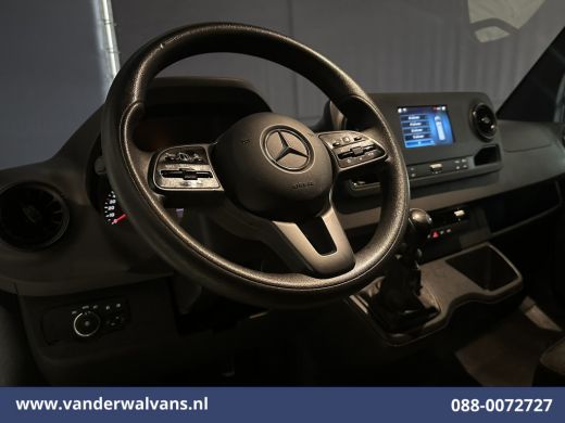 Mercedes-Benz Sprinter 315 CDI 150pk L3H2 Euro6 Airco | Camera | Navigatie | Chauffeursstoel 270 Graden achterdeuren, Cr... ActivLease financial lease
