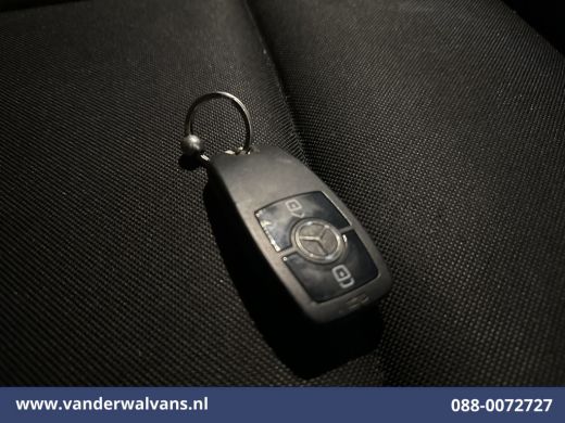 Mercedes-Benz Sprinter 315 CDI 150pk L3H2 Euro6 Airco | Camera | Navigatie | Chauffeursstoel 270 Graden achterdeuren, Cr... ActivLease financial lease