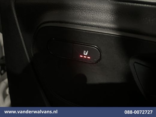 Mercedes-Benz Sprinter 315 CDI 150pk L3H2 Euro6 Airco | Camera | Navigatie | Chauffeursstoel 270 Graden achterdeuren, Cr... ActivLease financial lease