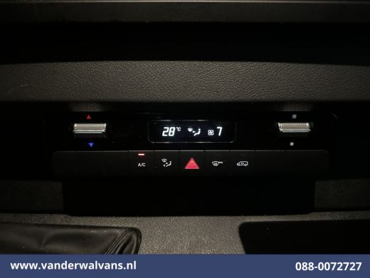 Mercedes-Benz Sprinter 315 CDI 150pk L3H2 Euro6 Airco | Camera | Navigatie | Chauffeursstoel 270 Graden achterdeuren, Cr... ActivLease financial lease