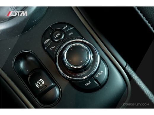 Mini Countryman 1.5 Cooper Northwood | Panoramadak | Head-up Display | Leder ActivLease financial lease