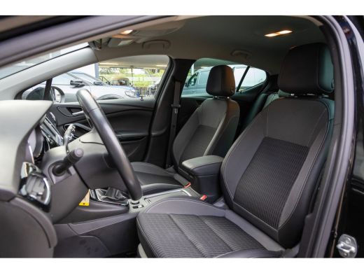 Opel Astra 1.2 Design & Tech | Apple Carplay/Android Auto | Cruise+ climate controle | Navigatie | PDC | App... ActivLease financial lease